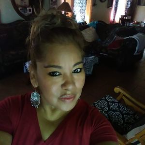 Meet your Posher, Elisa